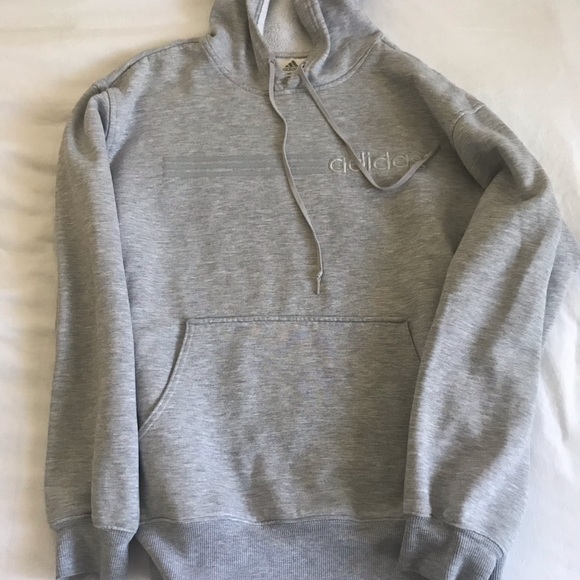 Adidas Sweatshirt - Picture 3 of 4